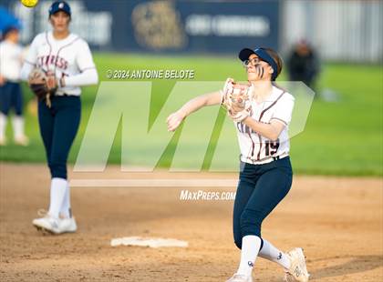Thumbnail 2 in Los Alamitos vs. Cypress photogallery.