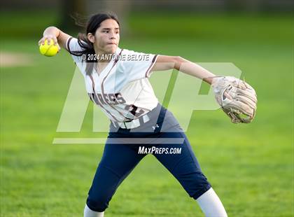 Thumbnail 2 in Los Alamitos vs. Cypress photogallery.