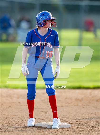 Thumbnail 3 in Los Alamitos vs. Cypress photogallery.