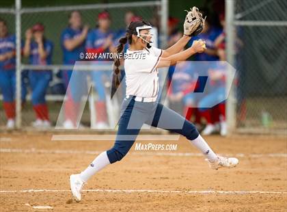 Thumbnail 1 in Los Alamitos vs. Cypress photogallery.