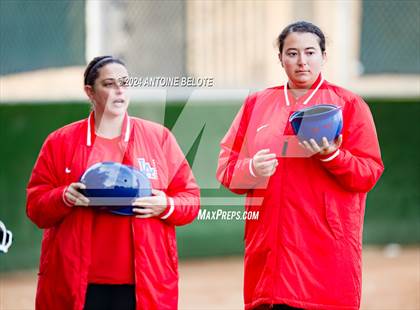 Thumbnail 2 in Los Alamitos vs. Cypress photogallery.