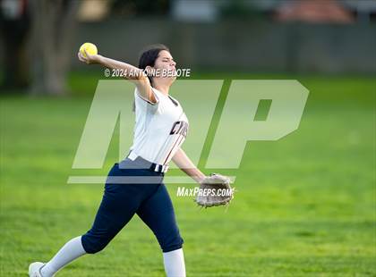 Thumbnail 3 in Los Alamitos vs. Cypress photogallery.