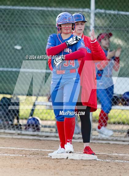 Thumbnail 2 in Los Alamitos vs. Cypress photogallery.