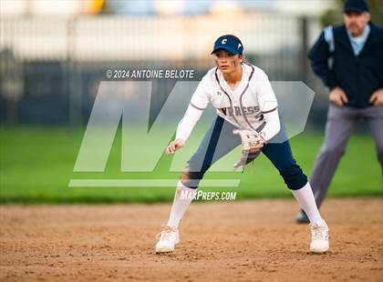 Thumbnail 2 in Los Alamitos vs. Cypress photogallery.