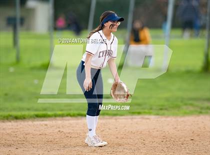 Thumbnail 2 in Los Alamitos vs. Cypress photogallery.