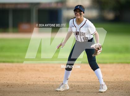 Thumbnail 2 in Los Alamitos vs. Cypress photogallery.
