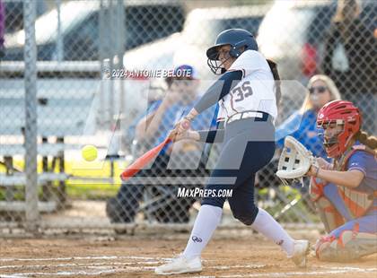 Thumbnail 3 in Los Alamitos vs. Cypress photogallery.