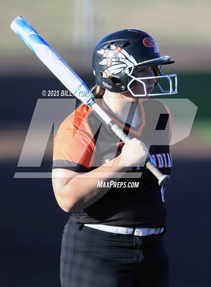 Thumbnail 1 in Grand Saline vs Van photogallery.
