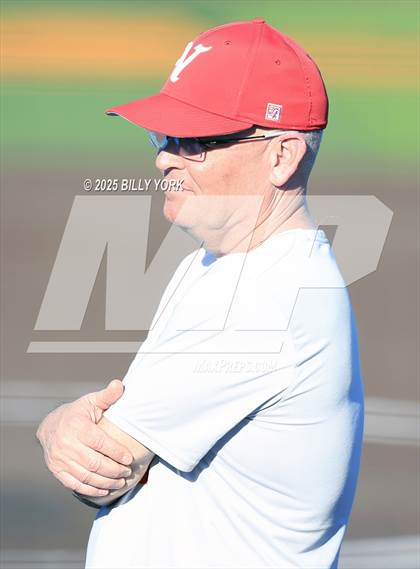 Thumbnail 1 in Grand Saline vs Van photogallery.