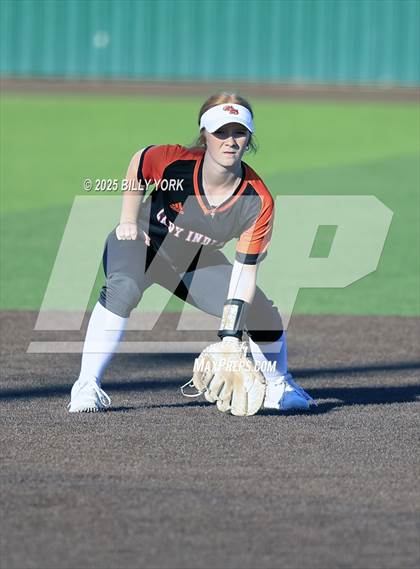 Thumbnail 1 in Grand Saline vs Van photogallery.