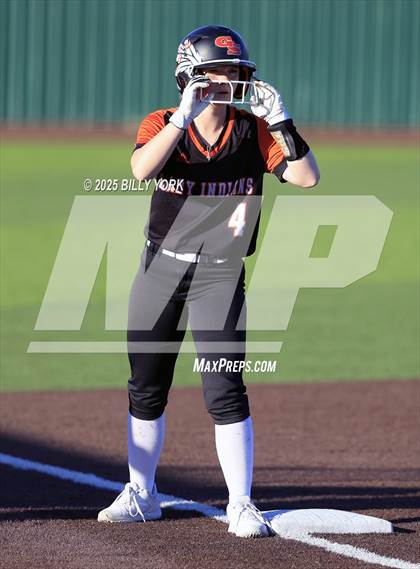 Thumbnail 2 in Grand Saline vs Van photogallery.