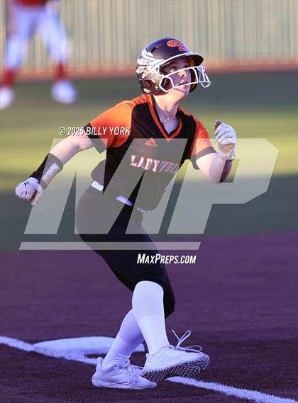 Thumbnail 3 in Grand Saline vs Van photogallery.