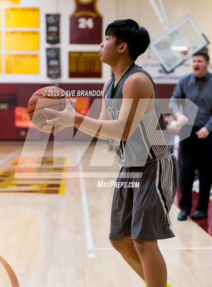 Thumbnail 2 in Royal @ Simi Valley photogallery.