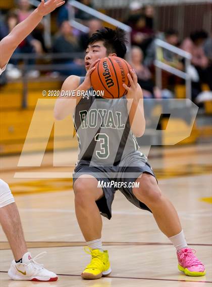 Thumbnail 1 in Royal @ Simi Valley photogallery.