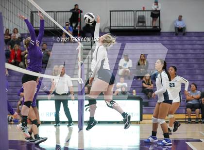 Thumbnail 1 in Juan Diego Catholic @ Riverton photogallery.