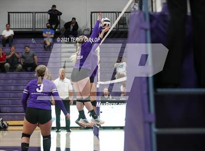 Thumbnail 2 in Juan Diego Catholic @ Riverton photogallery.