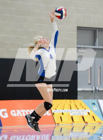 Thumbnail 2 in Crossroads vs. Acalanes (CIF State D3 Final) photogallery.