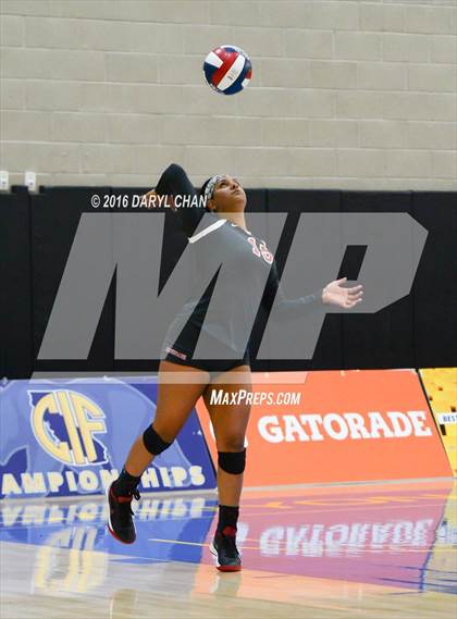Thumbnail 2 in Crossroads vs. Acalanes (CIF State D3 Final) photogallery.