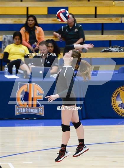 Thumbnail 2 in Crossroads vs. Acalanes (CIF State D3 Final) photogallery.