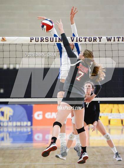 Thumbnail 1 in Crossroads vs. Acalanes (CIF State D3 Final) photogallery.