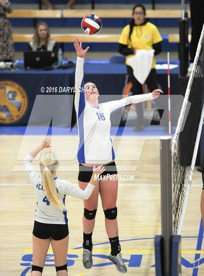 Thumbnail 2 in Crossroads vs. Acalanes (CIF State D3 Final) photogallery.