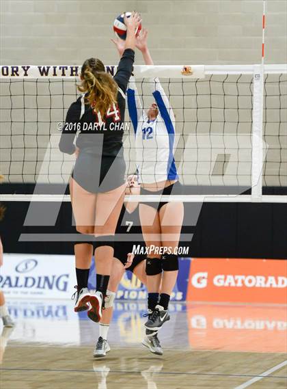 Thumbnail 1 in Crossroads vs. Acalanes (CIF State D3 Final) photogallery.