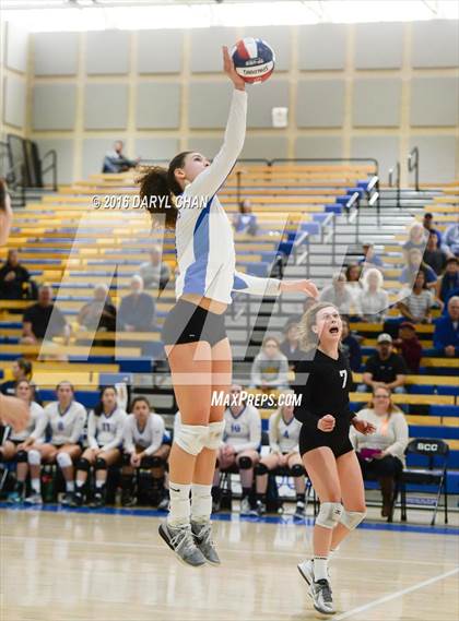 Thumbnail 3 in Crossroads vs. Acalanes (CIF State D3 Final) photogallery.