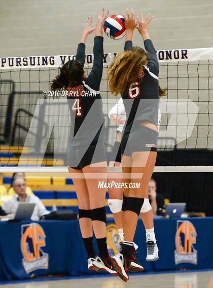 Thumbnail 3 in Crossroads vs. Acalanes (CIF State D3 Final) photogallery.
