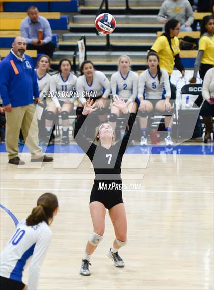 Thumbnail 2 in Crossroads vs. Acalanes (CIF State D3 Final) photogallery.