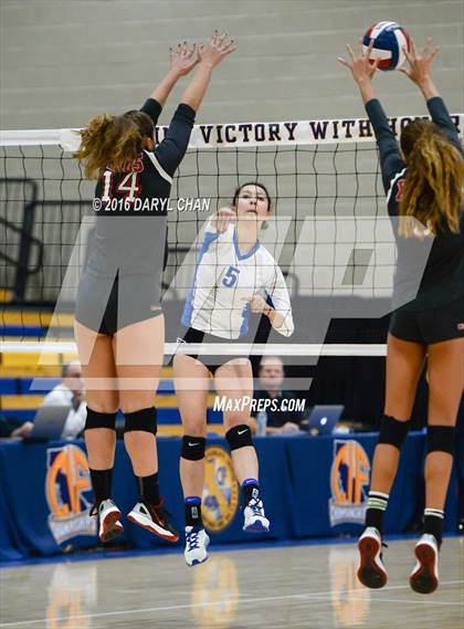Thumbnail 2 in Crossroads vs. Acalanes (CIF State D3 Final) photogallery.