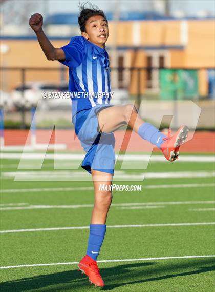 Thumbnail 2 in Life Oak Cliff @ Midlothian photogallery.