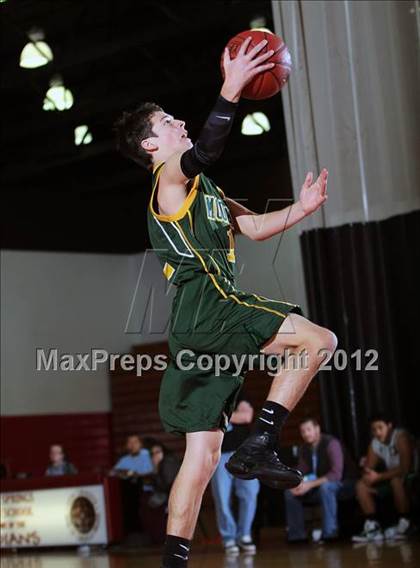 Thumbnail 1 in Moorpark v 29 Palms (MaxPreps Holiday Classic) photogallery.