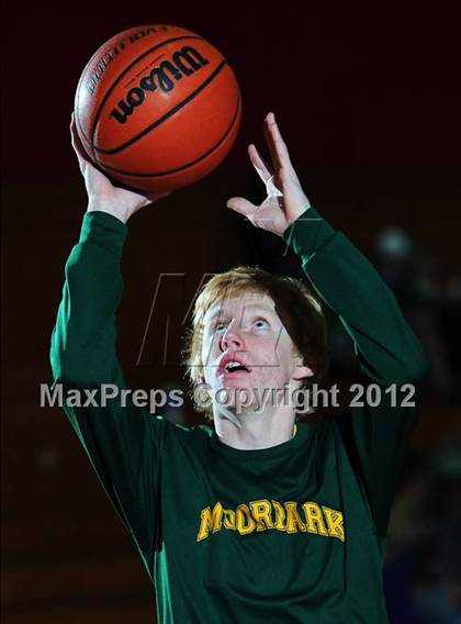 Thumbnail 2 in Moorpark v 29 Palms (MaxPreps Holiday Classic) photogallery.