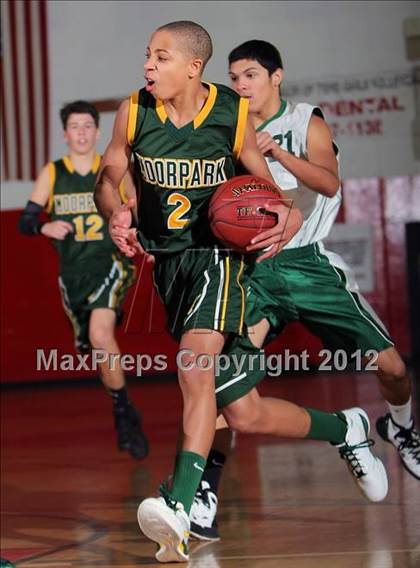 Thumbnail 3 in Moorpark v 29 Palms (MaxPreps Holiday Classic) photogallery.