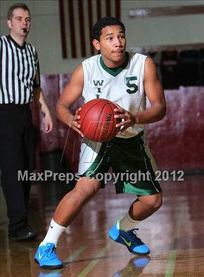 Thumbnail 2 in Moorpark v 29 Palms (MaxPreps Holiday Classic) photogallery.