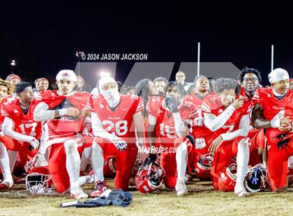 Thumbnail 1 in Jacksonville @ Seventy-First (NCHSAA 3A EAST REGIONAL) photogallery.