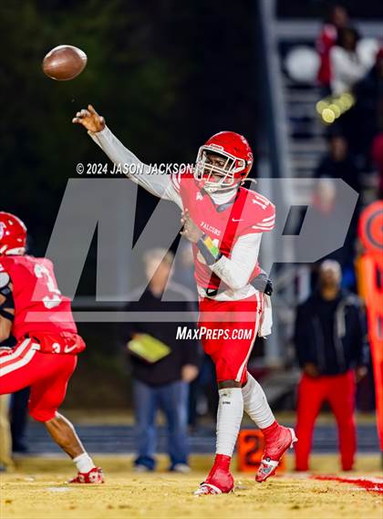 Thumbnail 3 in Jacksonville @ Seventy-First (NCHSAA 3A EAST REGIONAL) photogallery.