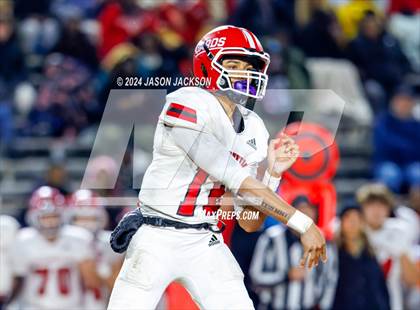Thumbnail 1 in Jacksonville @ Seventy-First (NCHSAA 3A EAST REGIONAL) photogallery.