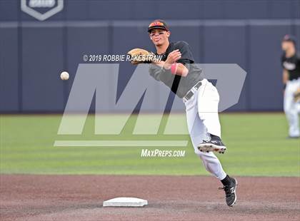 Thumbnail 3 in Colleyville Heritage vs. Ryan (UIL 5A Bi-District Playoff) photogallery.