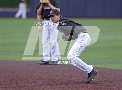 Thumbnail 2 in Colleyville Heritage vs. Ryan (UIL 5A Bi-District Playoff) photogallery.