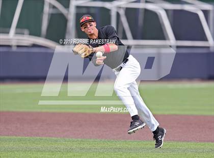 Thumbnail 2 in Colleyville Heritage vs. Ryan (UIL 5A Bi-District Playoff) photogallery.