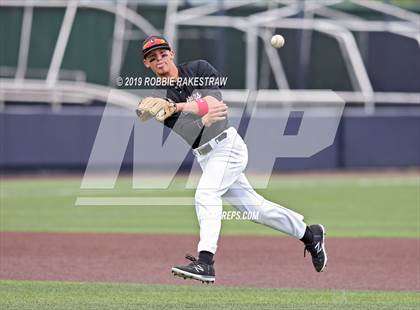 Thumbnail 3 in Colleyville Heritage vs. Ryan (UIL 5A Bi-District Playoff) photogallery.