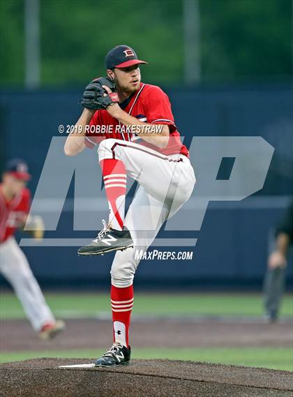 Thumbnail 1 in Colleyville Heritage vs. Ryan (UIL 5A Bi-District Playoff) photogallery.