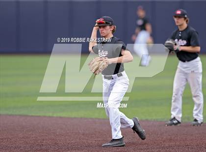 Thumbnail 1 in Colleyville Heritage vs. Ryan (UIL 5A Bi-District Playoff) photogallery.