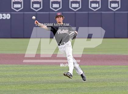 Thumbnail 1 in Colleyville Heritage vs. Ryan (UIL 5A Bi-District Playoff) photogallery.