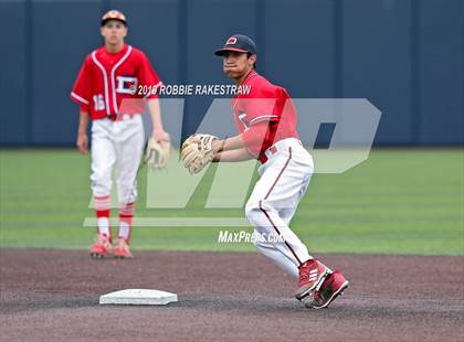 Thumbnail 2 in Colleyville Heritage vs. Ryan (UIL 5A Bi-District Playoff) photogallery.