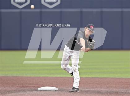Thumbnail 2 in Colleyville Heritage vs. Ryan (UIL 5A Bi-District Playoff) photogallery.