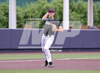 Thumbnail 3 in Colleyville Heritage vs. Ryan (UIL 5A Bi-District Playoff) photogallery.