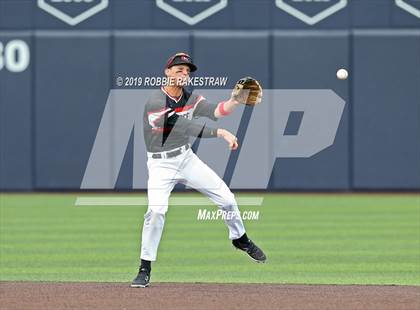 Thumbnail 1 in Colleyville Heritage vs. Ryan (UIL 5A Bi-District Playoff) photogallery.