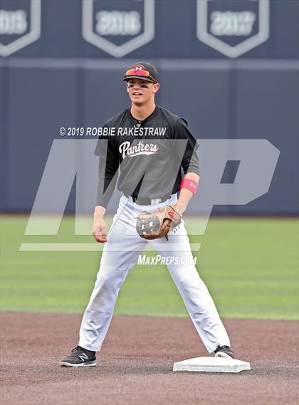 Thumbnail 1 in Colleyville Heritage vs. Ryan (UIL 5A Bi-District Playoff) photogallery.